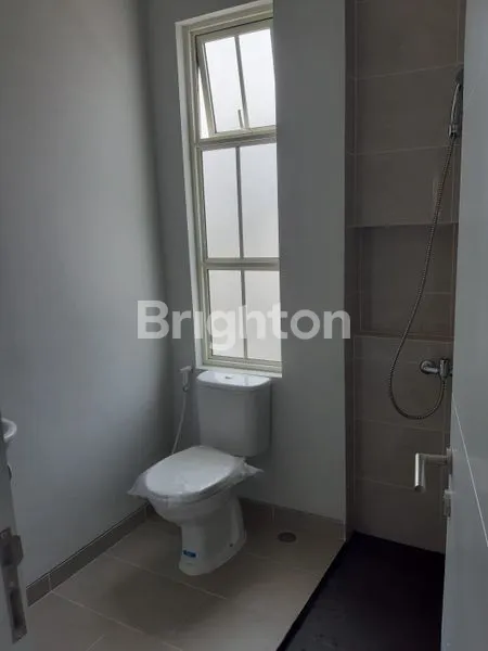 image RUMAH 2 LANTAI DI CLUSTER PADDINGTON WISATA BUKIT MAS (8)