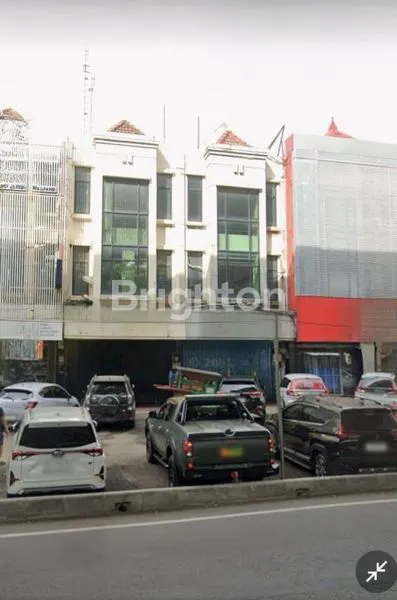 image RUKO 3 LANTAI STRATEGIS DI BOULEVARD KELAPA GADING (1)
