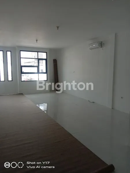 image DISEWAKAN RUKO BARU 2 LANTAI DI CIWASTRA, STRATEGIS UNTUK USAHA (5)