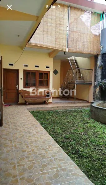 image RUMAH 2 LANTAI NYAMAN DAN ASRI ARAYA MALANG (5)