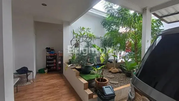 image HUNIAN "SLOW LIVING" DENGAN AVIARY & HALAMAN LUAS DI PERBATASAN TANGERANG (2)