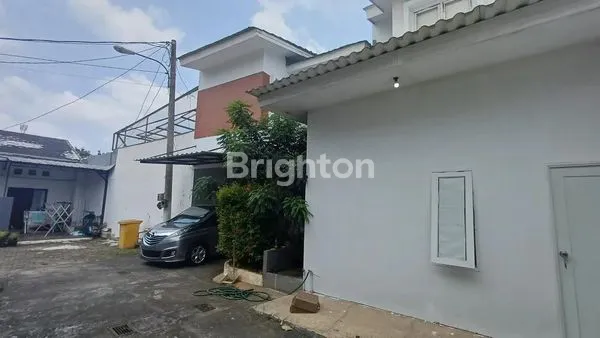 image HUNIAN "SLOW LIVING" DENGAN AVIARY & HALAMAN LUAS DI PERBATASAN TANGERANG (6)