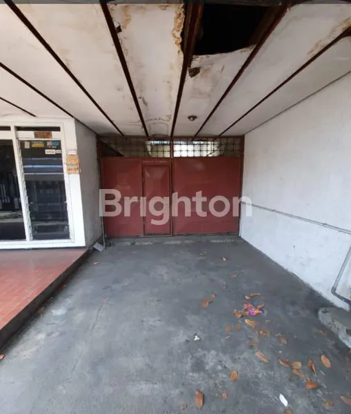 image RUMAH KOLONIAL DI JANTI SUKUN MALANG (3)