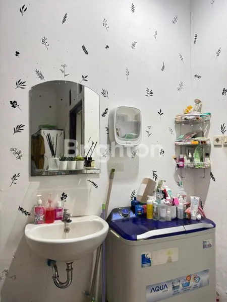 image RUMAH 2 LANTAI SHM DI CIPADU, 2KT 2KM (8)