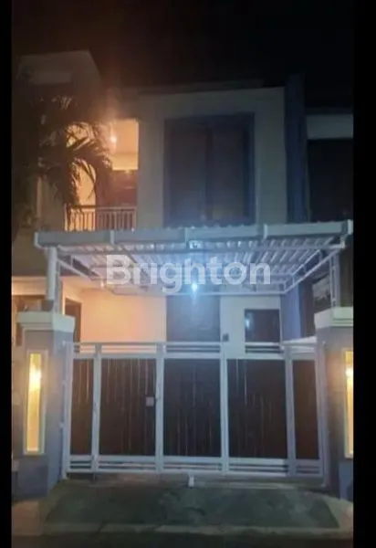 image RUMAH MEWAH 4 KAMAR SEMI FURNISH LOKASI STRATEGIS (1)