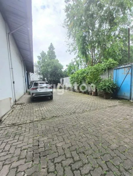 image DIJUAL GUDANG SIAP PAKAI - LOKASI STRATEGIS - JLN MEDAN SAMPALI - BISA AKSES KONTAINER 40 FT (6)