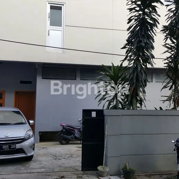 image RUMAH KOST AKTIF JL GATOT SUBROTO JAKARTA SELATAN (8)