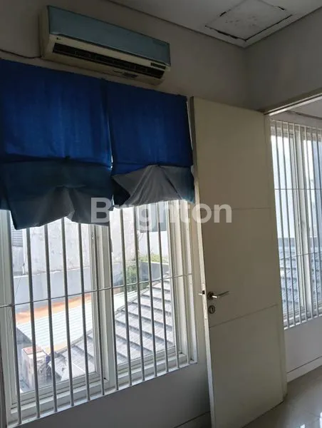 image RUMAH TERAWAT 2 LT SIAP HUNI, WISATA BUKIT MAS DU LOUVRE (7)