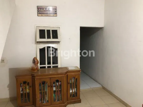 image RUMAH 2 LANTAI SHM DI SUDIMARA PINANG TANGERANG (2)