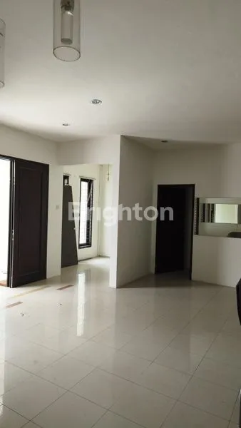 image KOALA REGENCY DEKAT ARAYA 1&2 RUMAH 2 LANTAI MURAH GA MURAHAN (7)