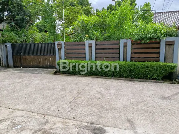 image RUMAH STRATEGIS LT 1000M², SIAP HUNI (1)