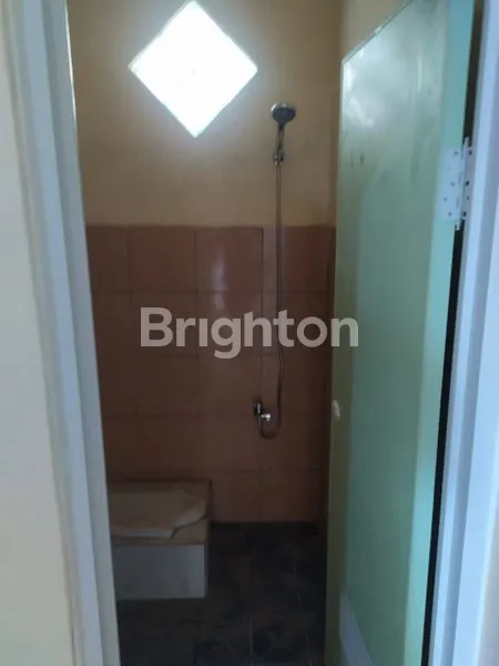 image RUMAH 3 LANTAI DI TELUK GONG PEJAGALAN PENJARINGAN JAKARTA UTARA  (7)