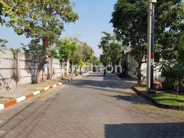 image SAFIRA REGENCY SUKODONO GEDANGAN SIDOARJO JAWA TIMUR (3)
