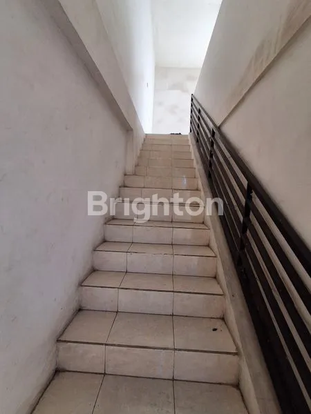 image RUKO 2LANTAI SIAP HUNI DI JALAN PULAU DASAR SUKARAME LAMPUNG (2)