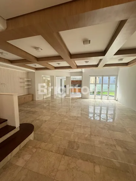 image DISEWAKAN RUMAH MEWAH PONDOK INDAH JL NIAGA DUTA – FULLY FURNISHED, POOL, DEKAT RSPI & JIS (2)