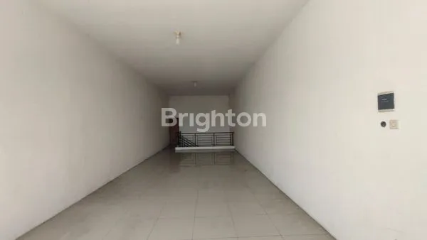 image RUKO 2 LANTAI LT 90 DI PAJANG SOLO (5)