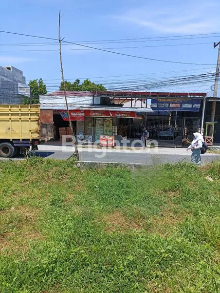 image DIJUAL RUMAH + USAHA PANGLONG LOKASI STRATEGIS DAERAH BANDAR SETIA (1)