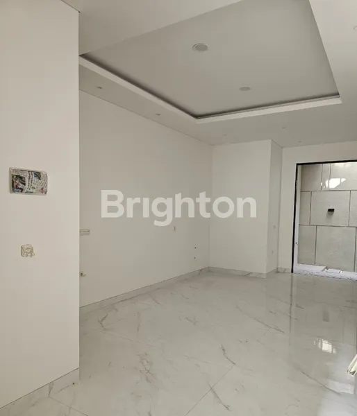 image RUMAH BARU GRESS NORTHWEST LAKE (3)