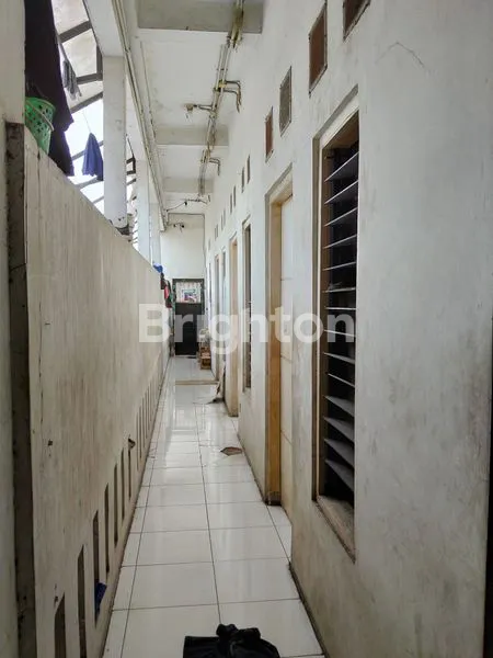 image RUANG USAHA EX BENGKEL BINONG LIPPO KARAWACI (8)