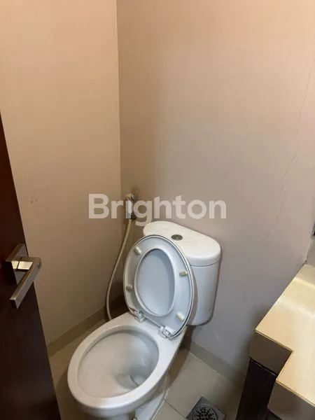 image APARTEMENT U RESIDENCE TOWER 2, TYPE 1 BADROOM - SUPERMALL KARAWACI (6)