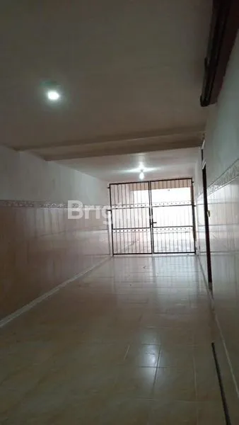 image RUMAH SIAP HUNI MANYAR KERTOARDI DEKAT RAYA MERR (4)