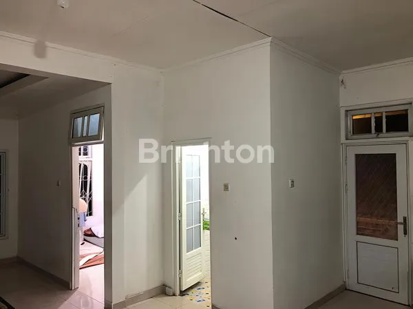 image CARI RUKO STRATEGIS? INI DIA UNIT PALING POTENSIAL DI LINGKUNGAN BISNIS YANG TERUS BERKEMBANG (3)