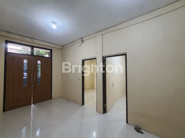 image RUMAH HOOK STRATEGIS, LT 128M², 2KT (7)