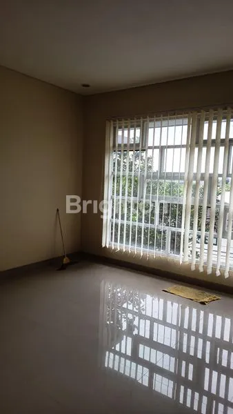 image RUMAH SIAP HUNI, LT 100M² LB 90M² (6)