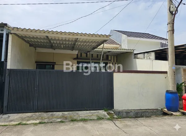 image RUMAH SIAP HUNI 5 MENIT STASIUN KRL CILEBUT – HARGA SPESIAL! (1)