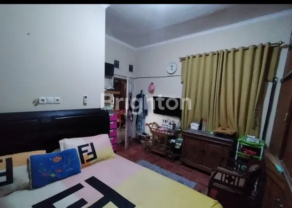 image RUMAH HOOK 2 LANTAI STRATEGIS DI SAMARINDA (5)