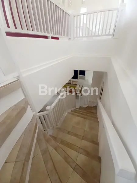 image DISEWA VILLA DI JALAN RAYA PADONA, TIBUBENENG - FULL FURNISHED (8)