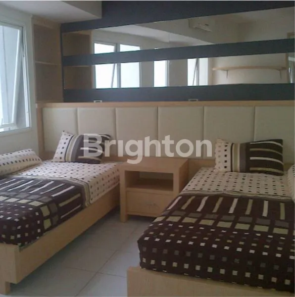 image BERKELEY STUDIO PLUS (1)