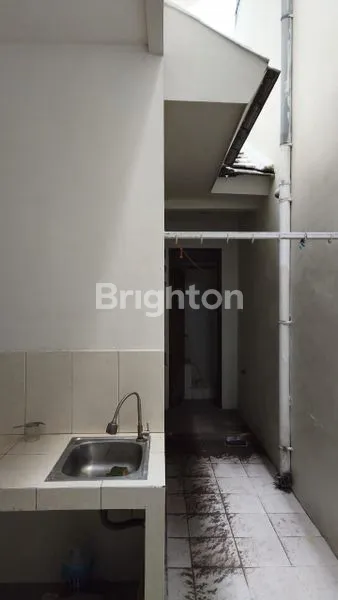 image RUMAH TERAWAT KOALA REGENCY DEKAT ARAYA DAN ITS (7)