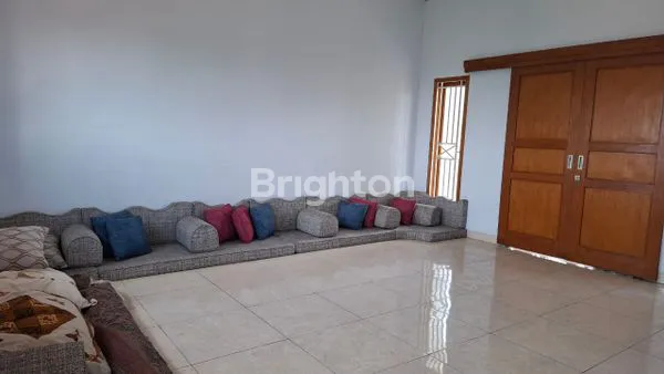 image RUMAH RASA VILLA 2 LANTAI BONUS RUKO FULL FURNISHED (4)