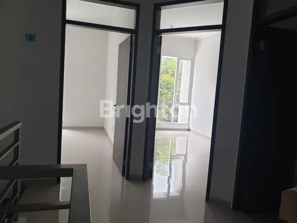 image RUMAH MINIMALIS STRATEGIS SIAP HUNI DEKAT KOMPLEK MEKARWANGI (4)