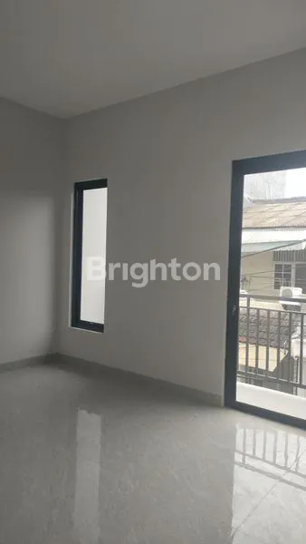 image RUMAH BARU 3 LANTAI SIAP HUNI , PALEM, DURI KEPA, JAKARTA BARAT (6)