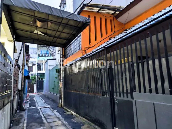 image FOR SALE RUMAH&KOST BENDUNGAN HILIR GG. BATIK LOKASI SANGAT STRATEGIS DEKAT JL. JEND SUDIRMAN DAN AREA BISNIS PERKANTORAN (3)