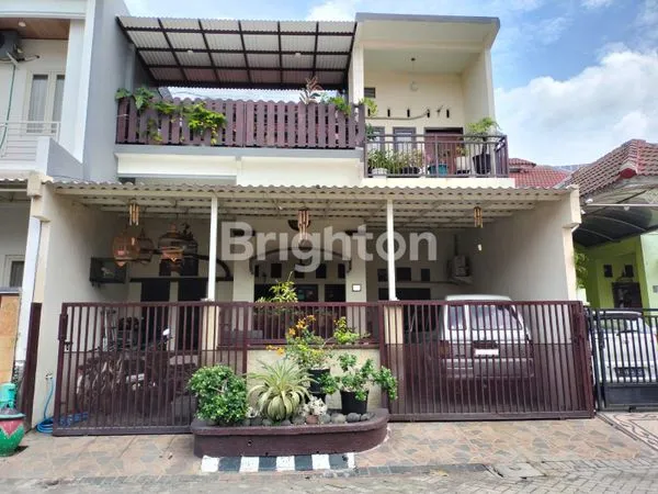 image JUAL RUMAH 2 LANTAI BARU NENOVASI DI SEKARDANGAN SIDOARJO  (1)
