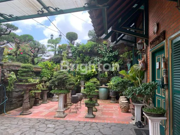 image RUMAH BAGUS UNIQ 2 LANTAI BERNUANSA.BALI DI.KOTA TANGERANG (6)