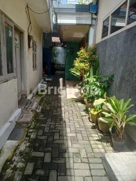 DIJUAL RUMAH  DI KEL. BARENG