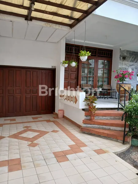 image RUMAH 1,5 LANTAI SIAP HUNI SARONOJIWO SURABAYA, DEKAT PRAPEN NEGO (2)