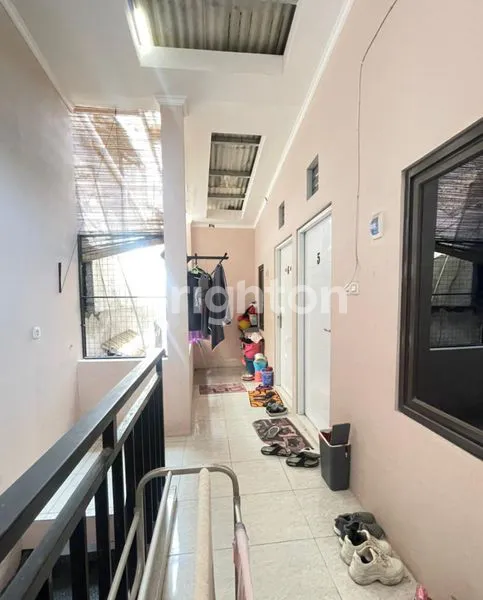 image RUMAH KOST 3 LANTAI SHM, STRATEGIS DI GUNUNG SAHARI (2)