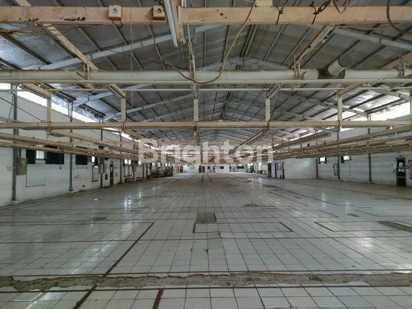 image DIJUAL CEPAT! TANAH & BANGUNAN EX PABRIK GARMENT – LOKASI SUPER STRATEGIS DI BEKASI UTARA (6)