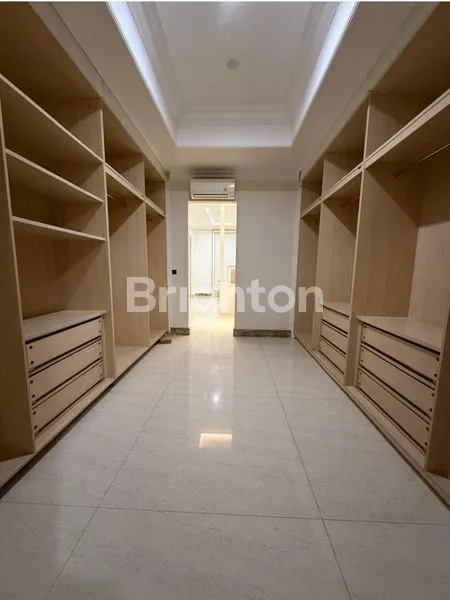 image JUAL RUMAH MEWAH BARU GRESS GRAHA FAMILI , SURABAYA BARAT (2)