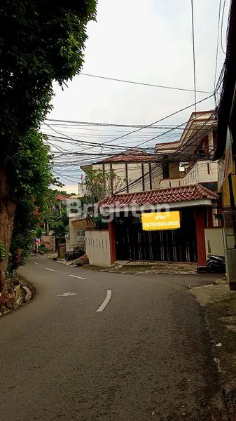 image RUMAH 2 LANTAI DAN RUKO DI CIPAYUNG JAKARTA TIMUR (1)