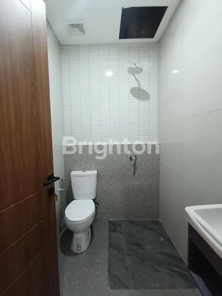 image RUMAH DURI KEPA 3 LANTAI, LOKASI STRATEGIS (4)