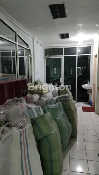 image RUKO GANDENG 3 TAMAN PALEM LESTARI 3 LANTAI,CENGKARENG JAKARTA BARAT (1)