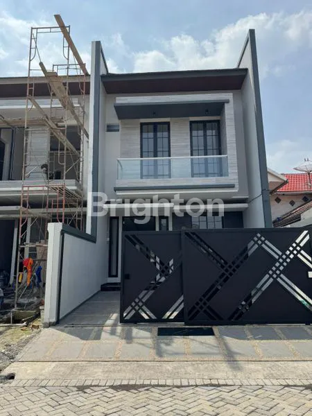 image RUMAH BARU, DI LOKASI PREMIUM MANYAR KERTOADI (1)