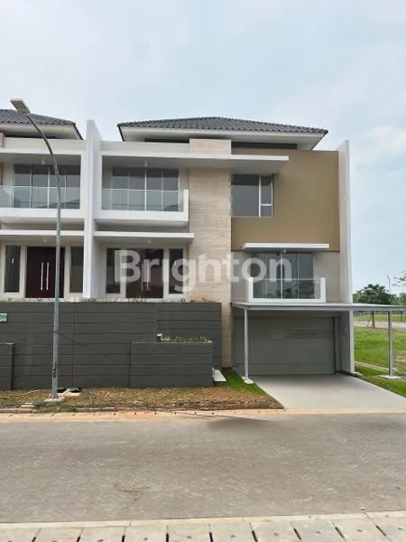 image RUMAH MEWAH GOLF ISLAND, CLUSTER SYMPHONY | UNIT 3LT | LUAS BESAR (1)