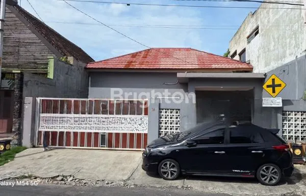 RUMAH LUAS 167M² SIAP HUNI DI SUMBER SOLO